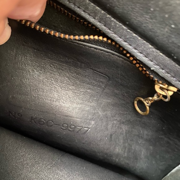 SOLD | Vintage Coach | Manor Bag - Picture 12 of 12